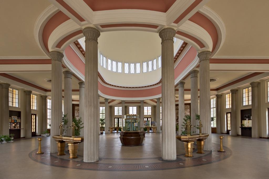 Dr. Adler Spa & Kurhotel Frantiskovy Lazne Bagian luar foto