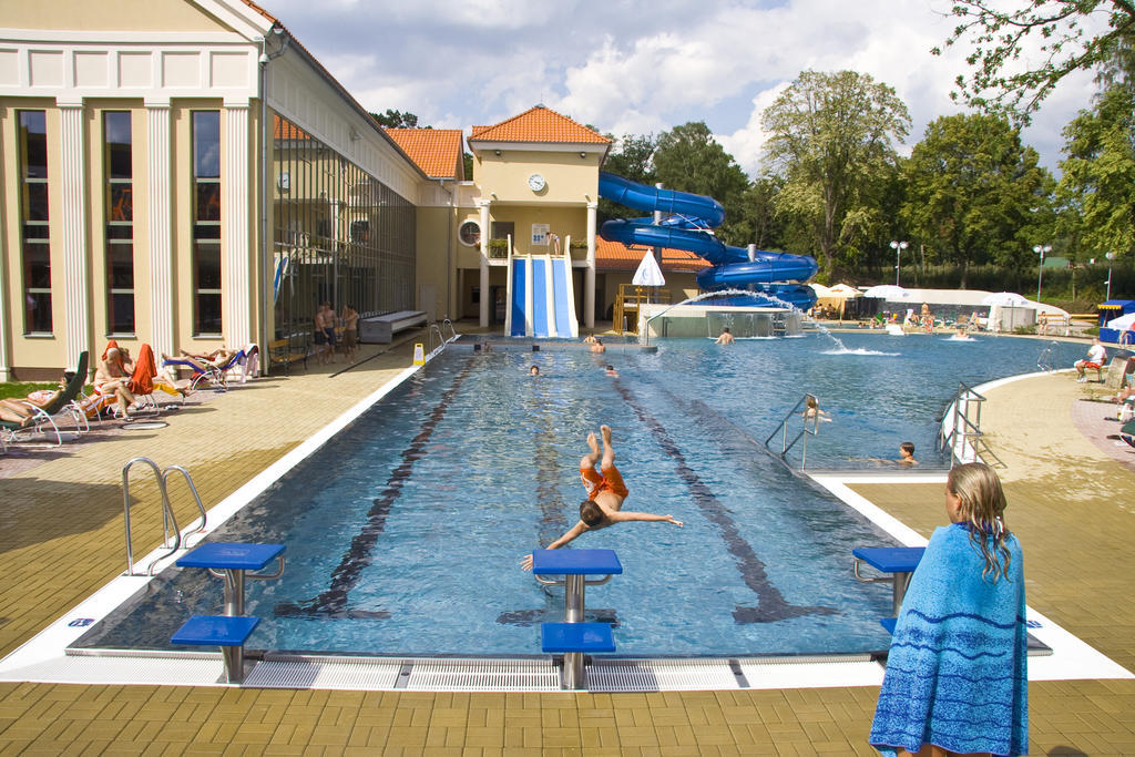Dr. Adler Spa & Kurhotel Frantiskovy Lazne Bagian luar foto